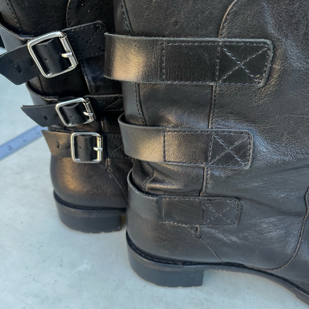 DKNI LEATHER BLACK BOOTS WOMEN 8.5 - Picture 3 of 9